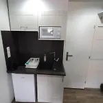 Small Denisa Business Apartmán *