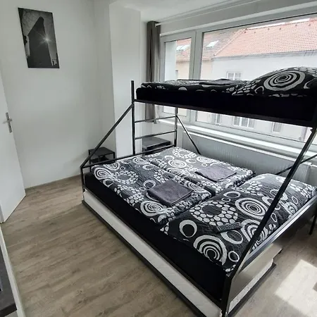Small Denisa Business Apartamento
