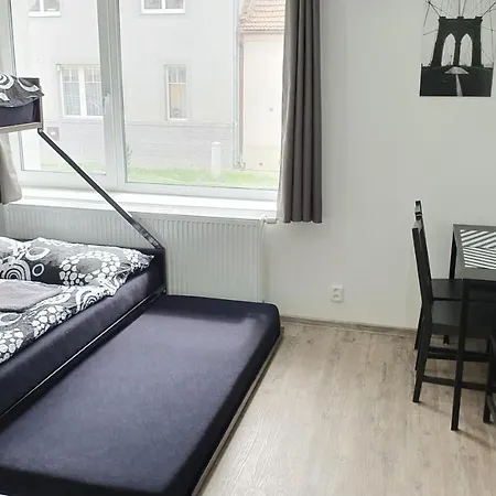 Apartamento Small Denisa Business