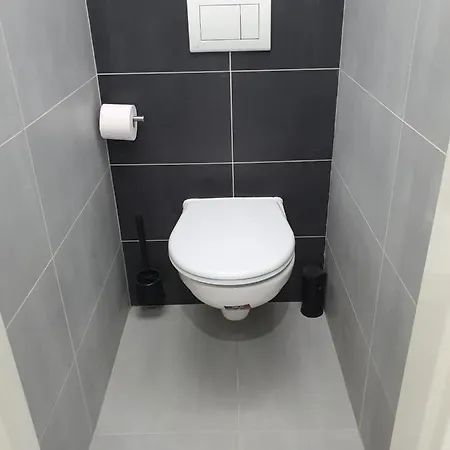 Small Denisa Business Apartamento *