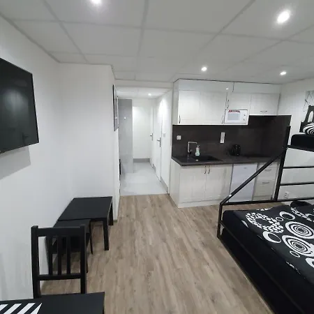 Apartamento Small Denisa Business